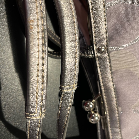 Coach Y2K Grey Silver Purse Kisslock 3 Compartment Shoulder Bag - Picture 13 of 13